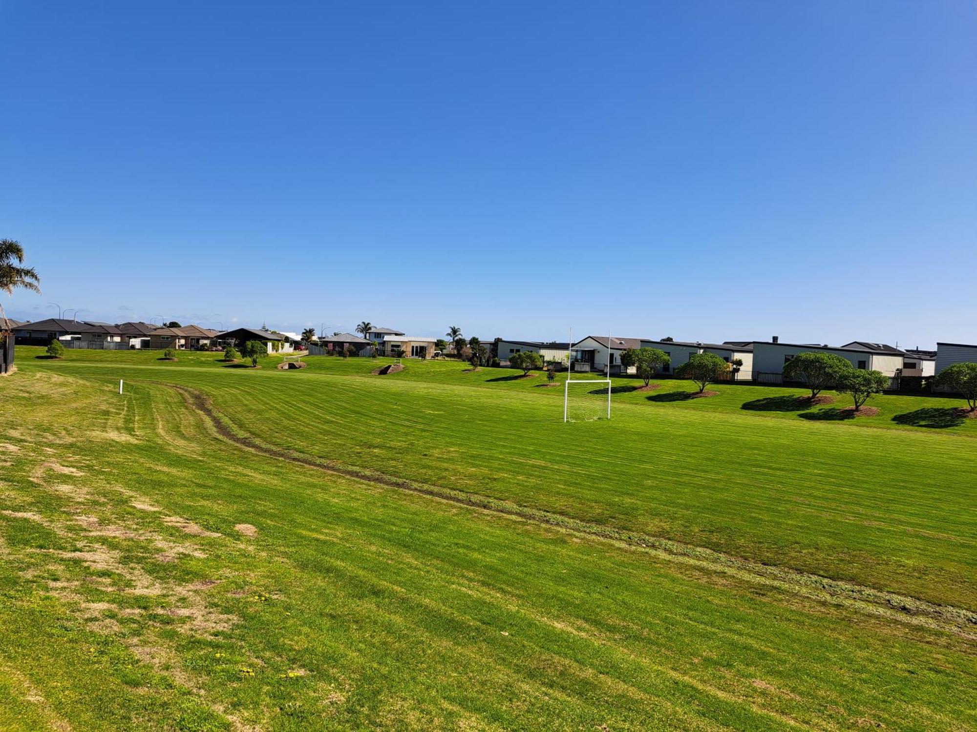 Papamoa Beach Warm Modern & Secure Local Apartment Exteriér fotografie